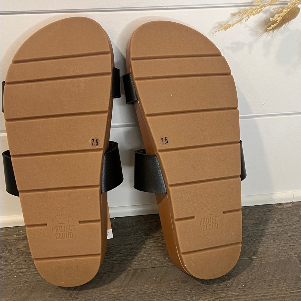 NWT - Project Cloud Memory Foam Slide Sandals - 7.5 - Picture 7 of 10
